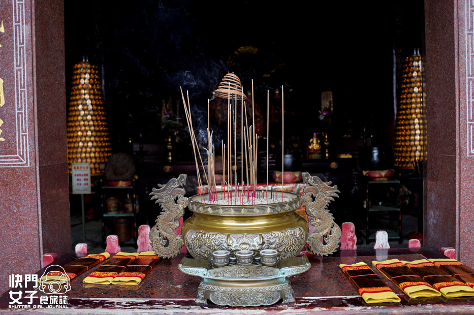 8南投魚池日月潭龍鳳宮月老廟紅線求籤解籤流程.jpg 8南投魚池日月潭龍鳳宮月老廟紅線求籤解籤流程.jpg