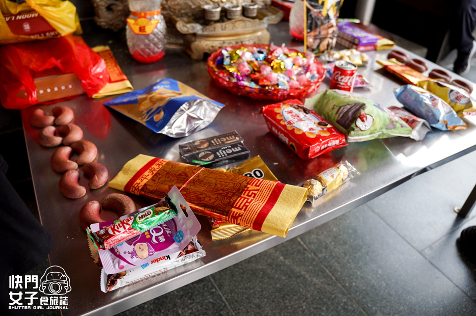 14南投魚池日月潭龍鳳宮月老廟紅線求籤解籤流程.jpg 14南投魚池日月潭龍鳳宮月老廟紅線求籤解籤流程.jpg