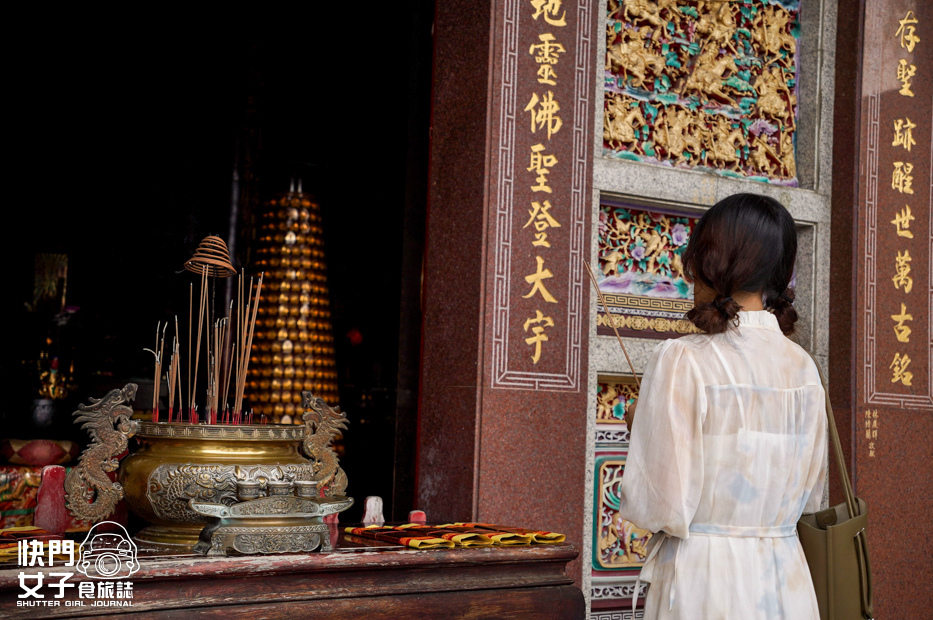 16南投魚池日月潭龍鳳宮月老廟紅線求籤解籤流程.jpg 16南投魚池日月潭龍鳳宮月老廟紅線求籤解籤流程.jpg