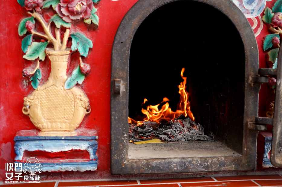 19南投魚池日月潭龍鳳宮月老廟紅線求籤解籤流程.jpg 19南投魚池日月潭龍鳳宮月老廟紅線求籤解籤流程.jpg