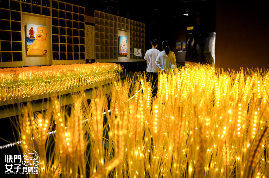 20南投景點埔里酒廠展售中心紹興酒香腸高粱香腸.jpg 20南投景點埔里酒廠展售中心紹興酒香腸高粱香腸.jpg