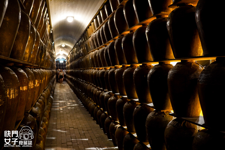 40南投景點埔里酒廠展售中心紹興酒香腸高粱香腸.jpg 40南投景點埔里酒廠展售中心紹興酒香腸高粱香腸.jpg