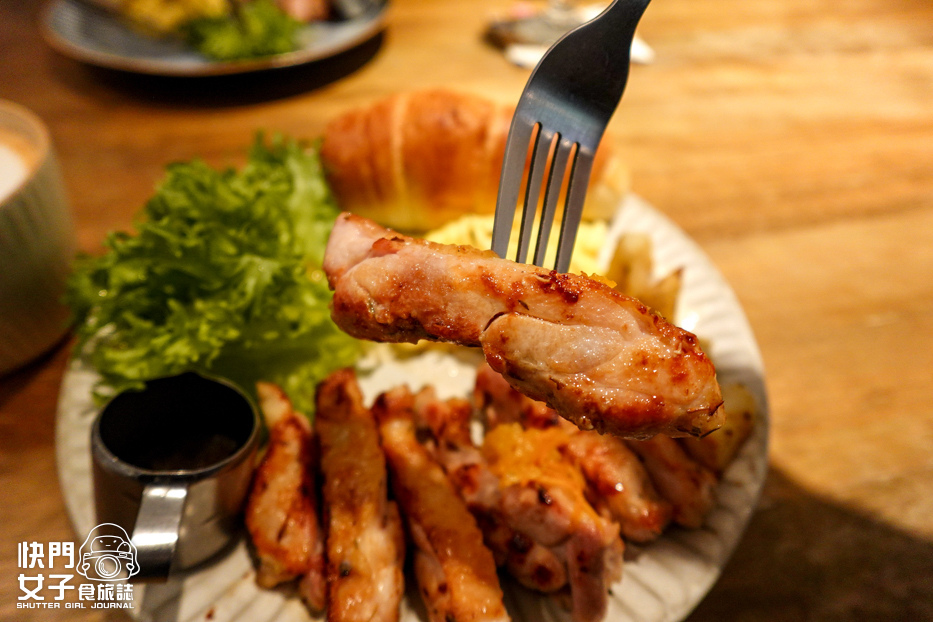 18桃園中壢青埔早餐咖啡廳KOKOYAココヤ雞腿排早午餐盤.jpg 18桃園中壢青埔早餐咖啡廳KOKOYAココヤ雞腿排早午餐盤.jpg