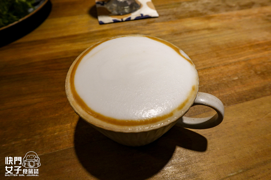 13桃園中壢青埔早餐早午餐咖啡廳KOKOYAココヤ卡布奇諾海鹽焦糖拿鐵.jpg 13桃園中壢青埔早餐早午餐咖啡廳KOKOYAココヤ卡布奇諾海鹽焦糖拿鐵.jpg