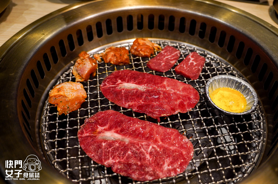 20新北三重蘆洲有壹燒肉月見板腱牛翼板牛蒜香玉米筍.jpg 20新北三重蘆洲有壹燒肉月見板腱牛翼板牛蒜香玉米筍.jpg