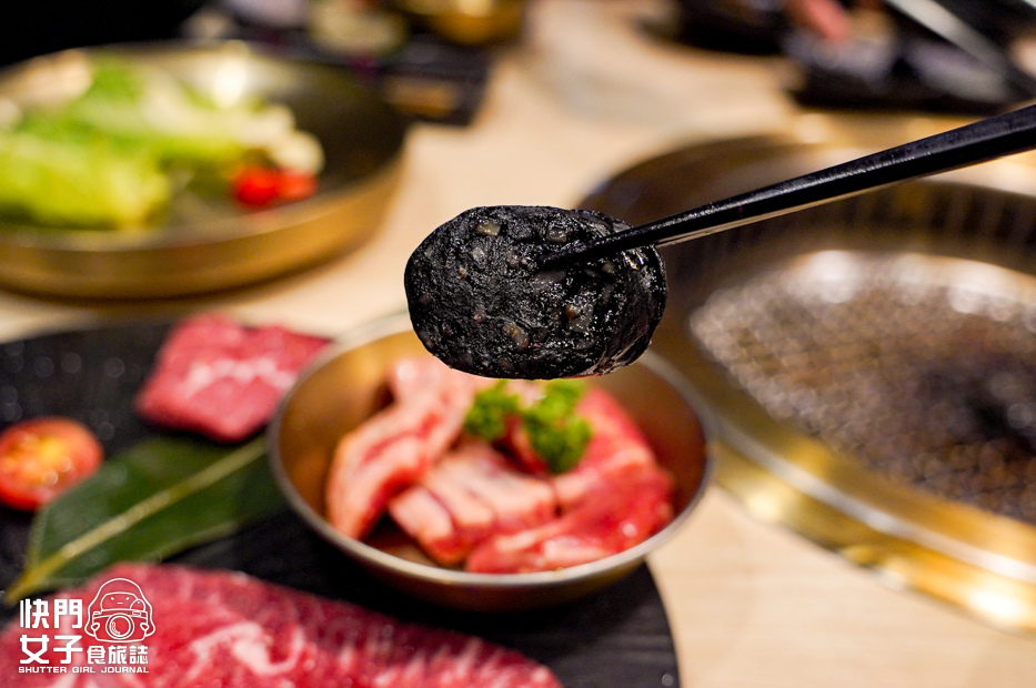 46新北三重有壹燒肉海鮮魷魚干貝墨魚香腸.jpg 46新北三重有壹燒肉海鮮魷魚干貝墨魚香腸.jpg