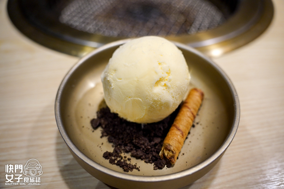 54有壹燒肉甜點冰淇淋拉絲奶豆腐炸餃子.jpg 54有壹燒肉甜點冰淇淋拉絲奶豆腐炸餃子.jpg