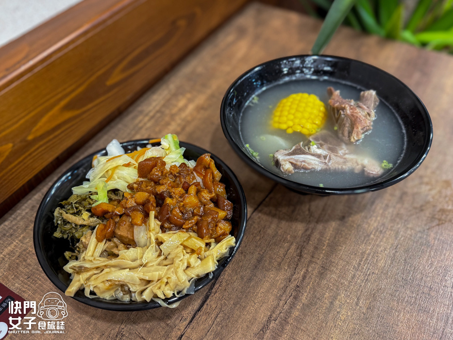 1三重台北橋美食康城傳統滷肉飯便當蘿蔔排骨湯.jpg 1三重台北橋美食康城傳統滷肉飯便當蘿蔔排骨湯.jpg
