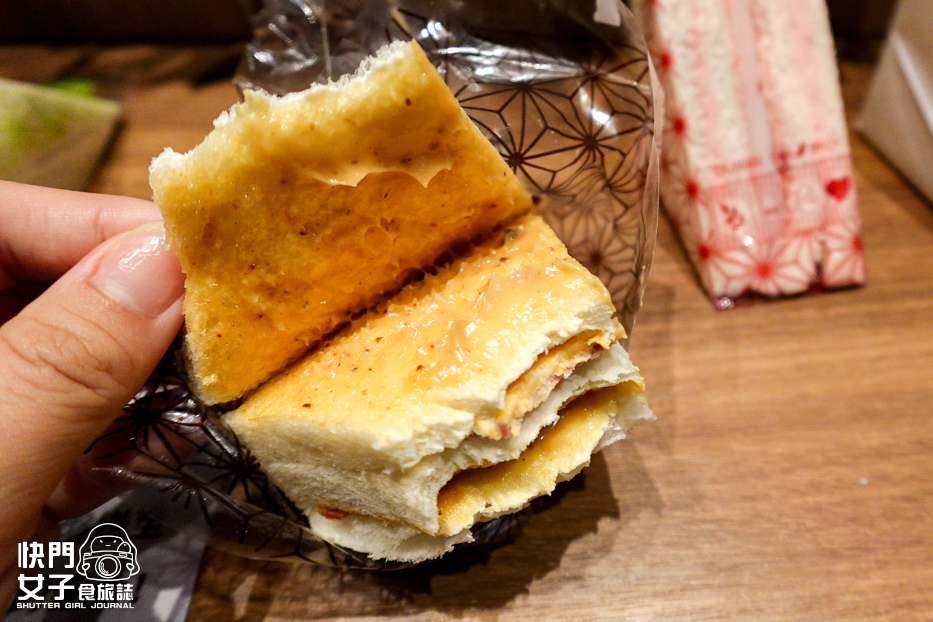 11洪瑞珍三明治lalaport南港店限定抹茶紅豆台式炸醬滿漢三明治原味起司草莓麻糬｜.jpg
