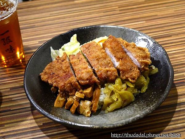 [食記] 台北萬華 一級排骨