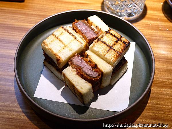 [食記] 台北松山 Bottless 非瓶