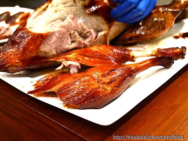 [食記] 台北中正 辰園~黃金片皮鵝四吃