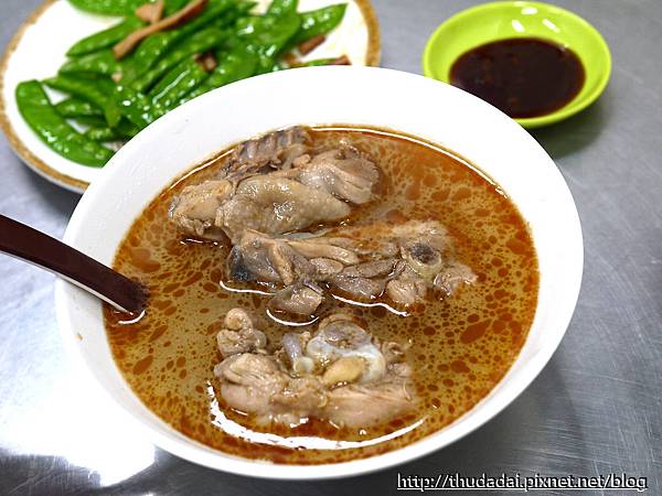 [食記] 北區/阿源麻油雞