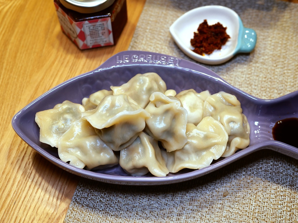 [食記] 台北松山 鄒記食舖..的水餃