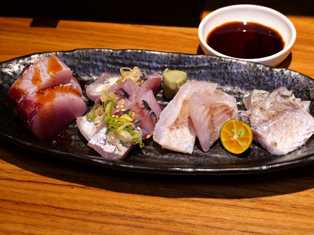 [食記] 新北永和 小島食堂~划算的野生魚生魚片