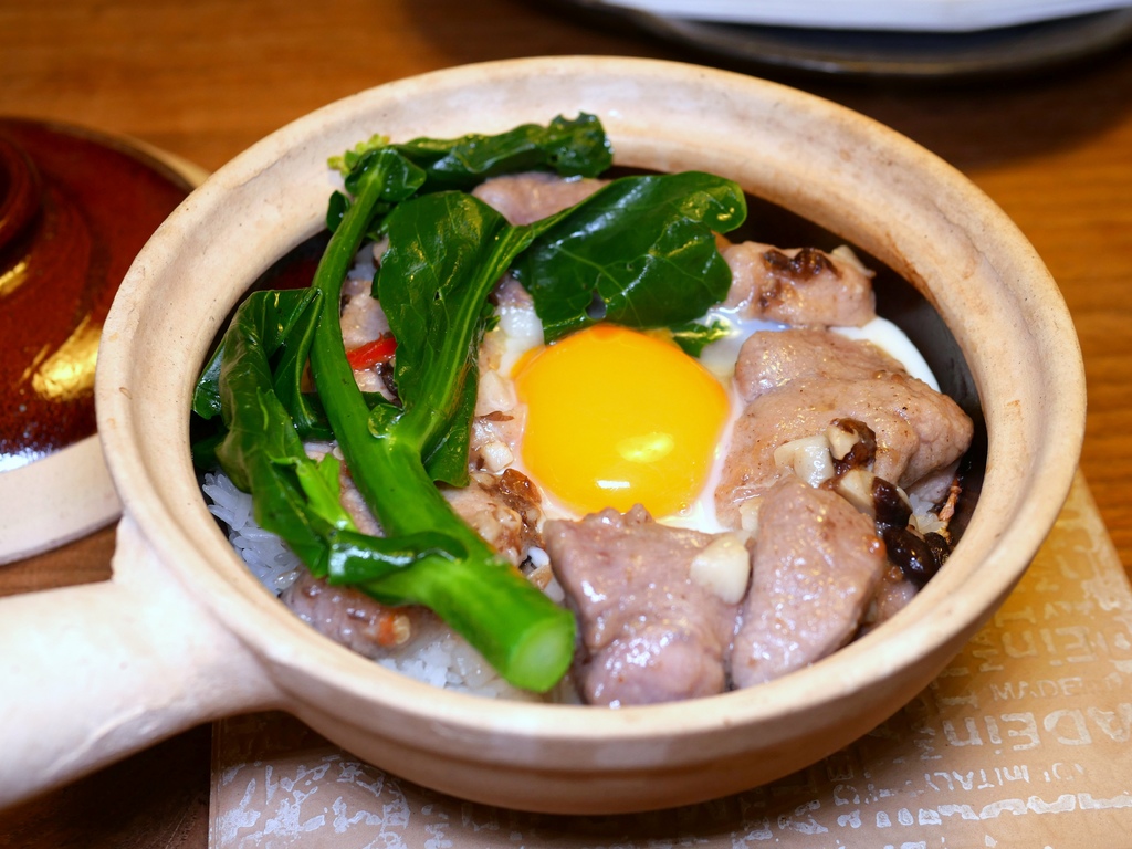[食記] 台北 海倫鮮土司(施家煲仔飯)