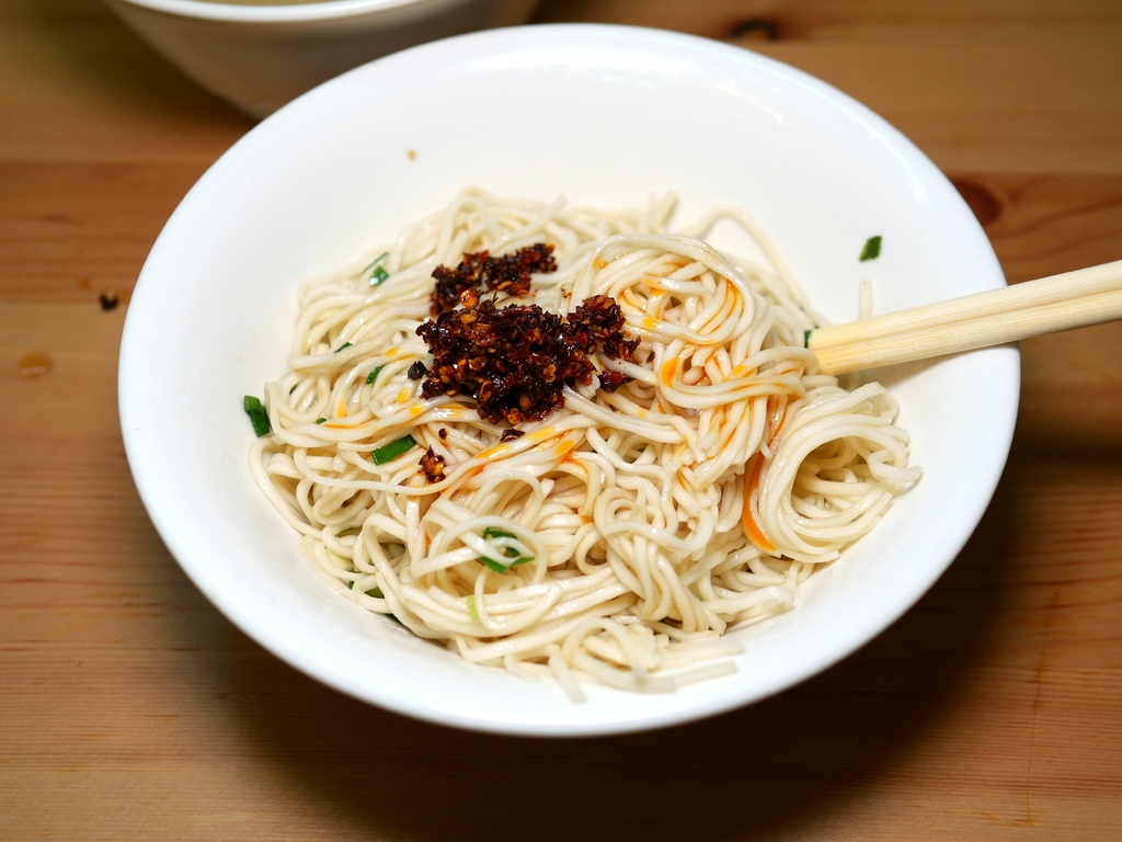 [食記] 台北 樺林乾麵vs.中原福州乾麵