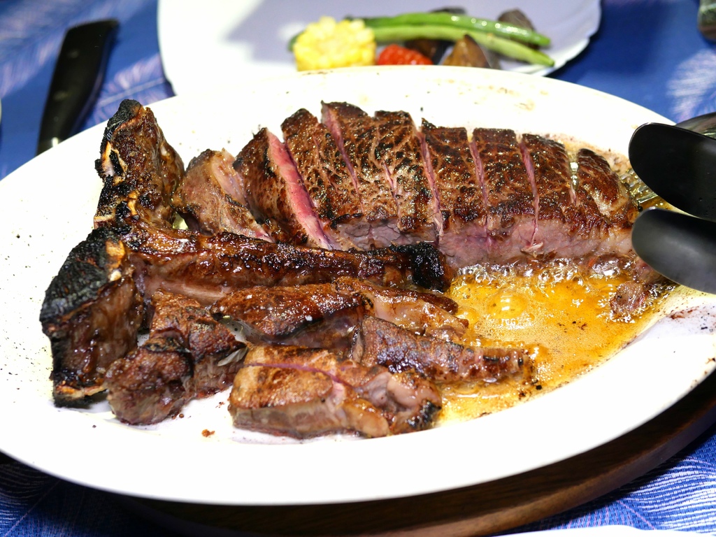 [食記] 高雄岡山 A steak牛排餐酒館