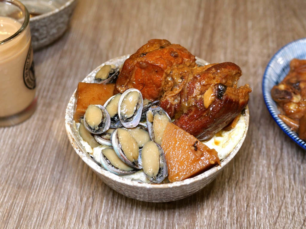 [食記] 台北 胖老闆誠意肉粥~逛逛新址