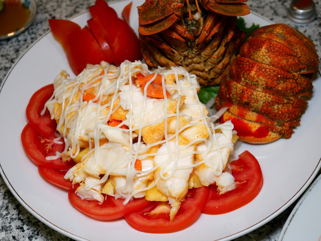 [食記] 台北 元味料理 海戰車好甜美