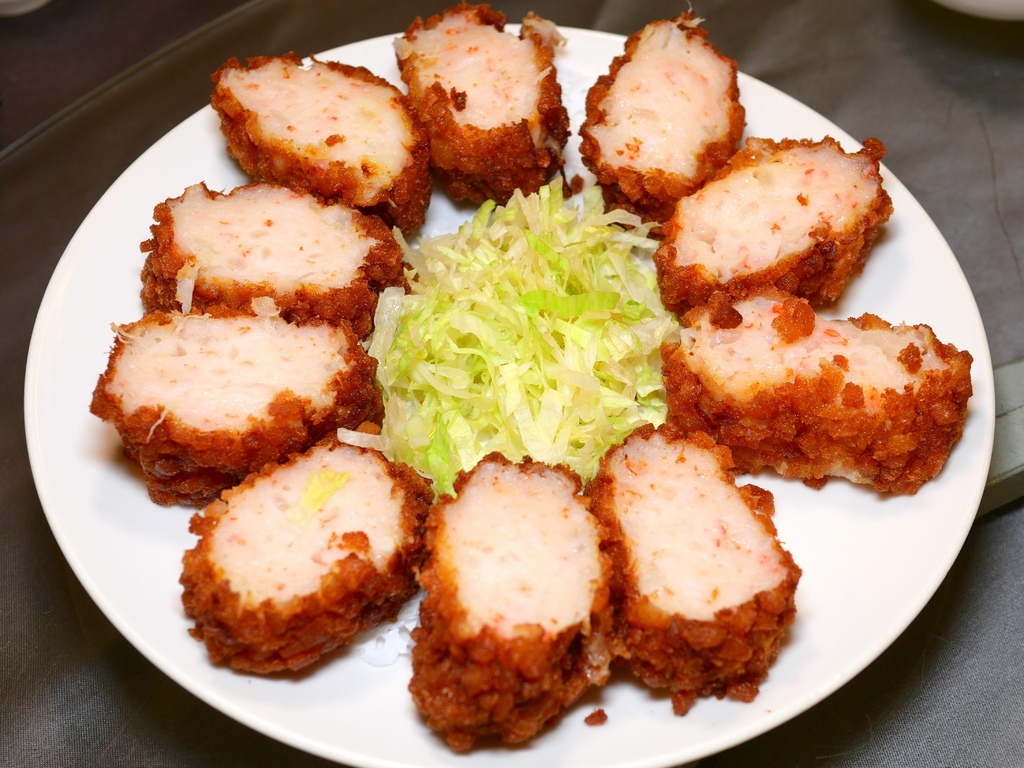 [食記] 台北 九記海鮮~很讚的蝦餅