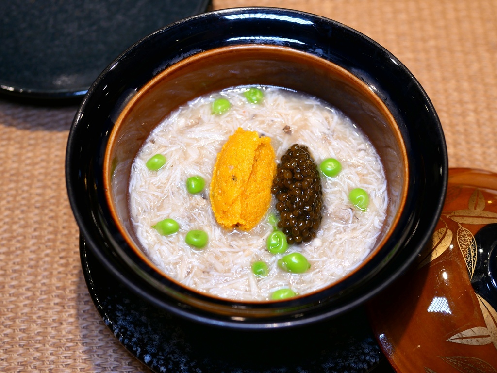 [食記] 台北 辰壽司割烹~大閘蟹宴
