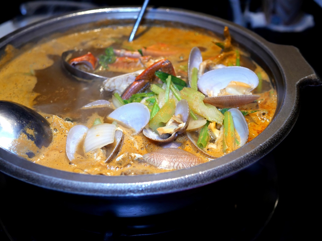 [食記] 台北 黑潮市集-花甲蟹鍋