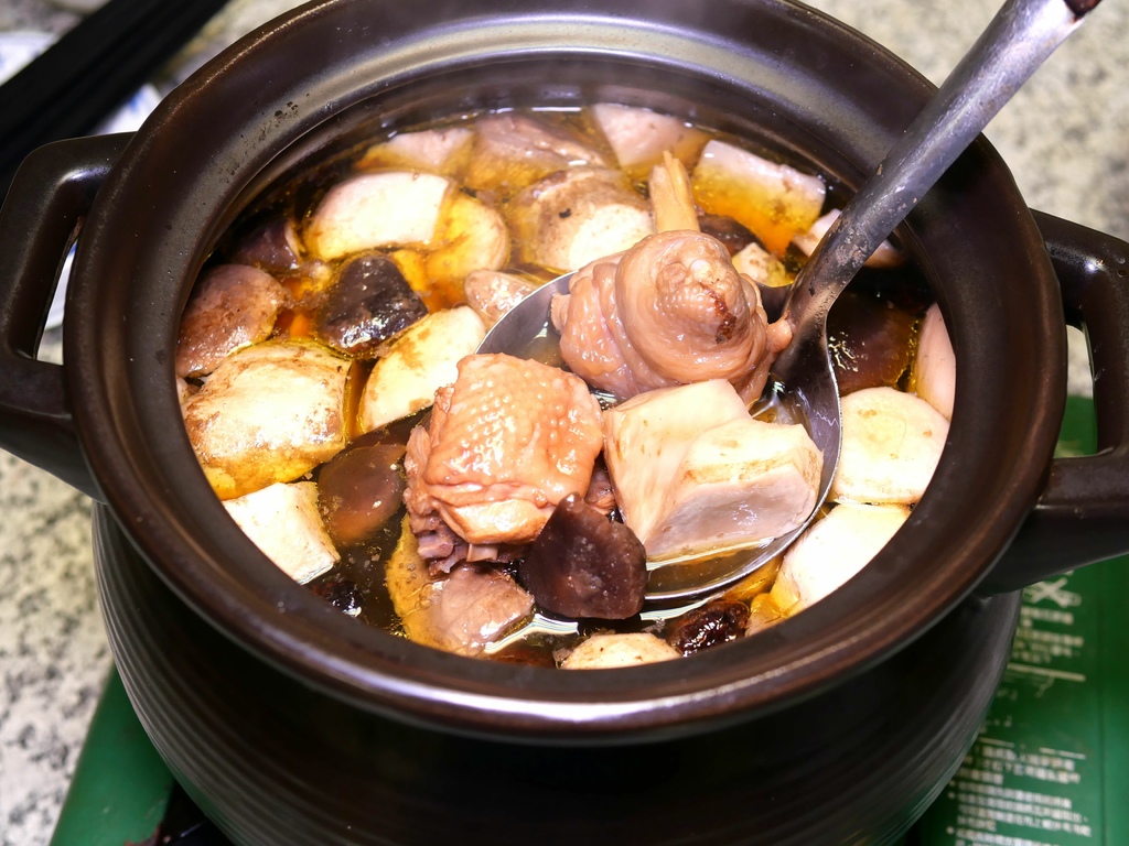 [食記] 台北 元味料理~老菜脯雞湯