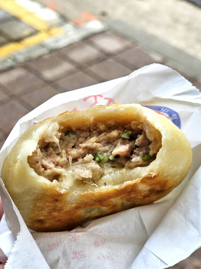 [食記] 台北 巧房餡餅+忠誠山東蔥油餅