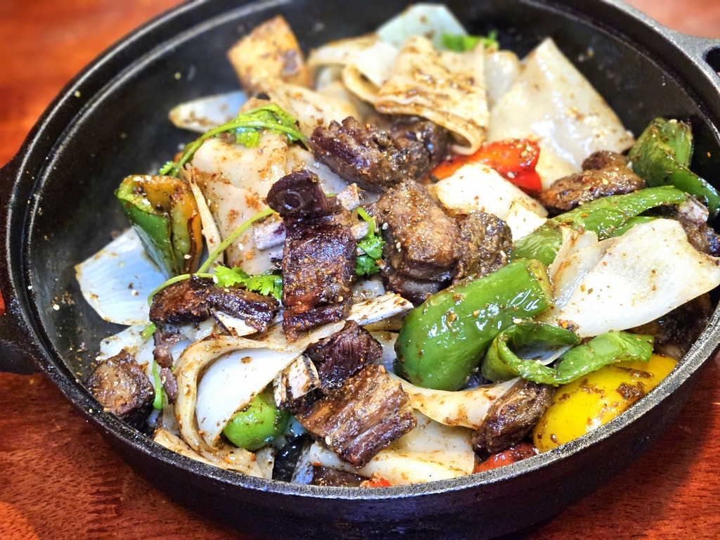 [食記] 新竹 TWINS正宗西藏青海羊排炕鍋