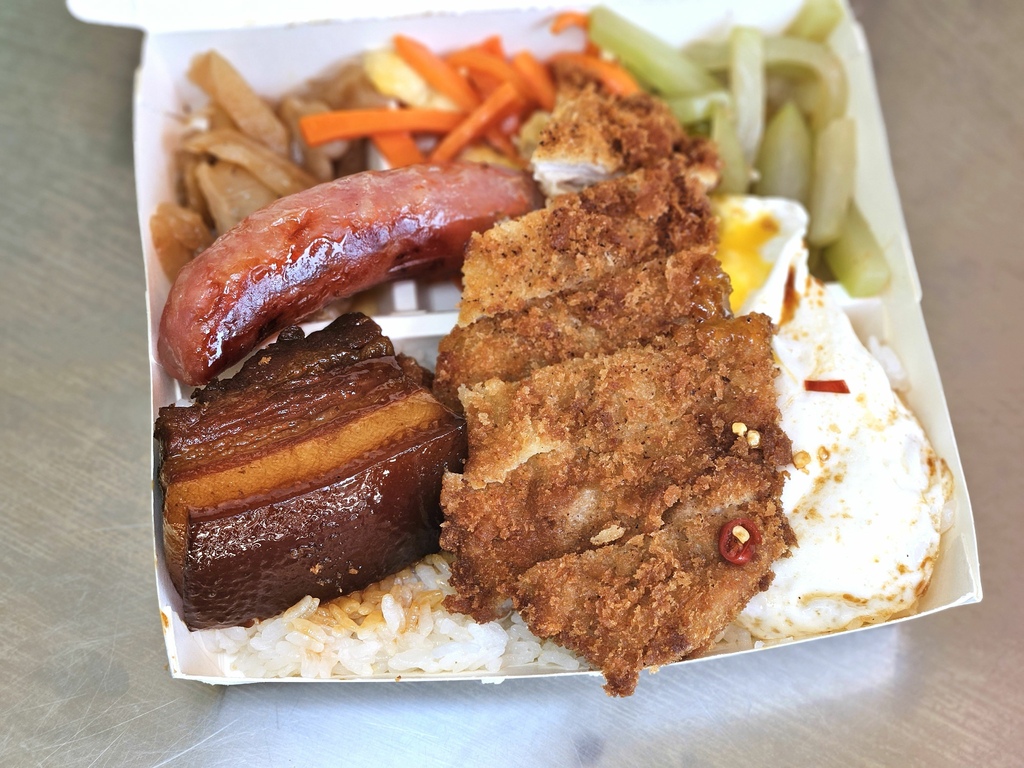 [食記] 台南 滿便當