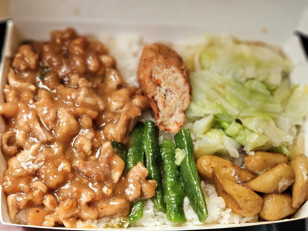 [食記] 台北 小肥便當