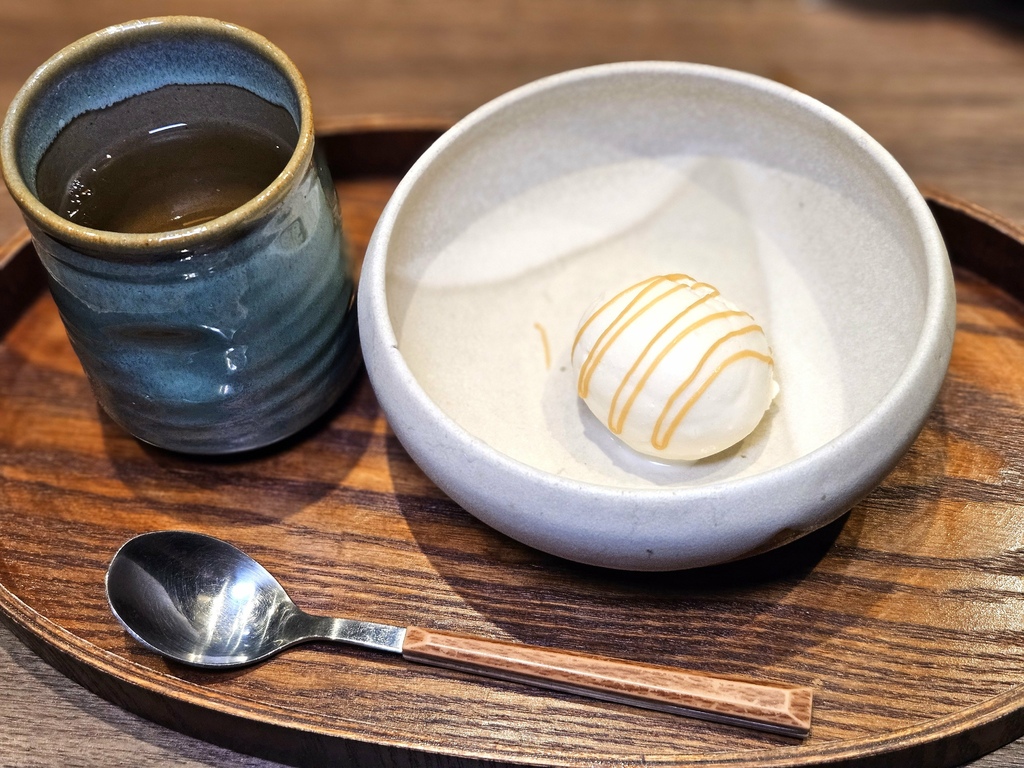 141856 (1).jpg 141856 (1).jpg