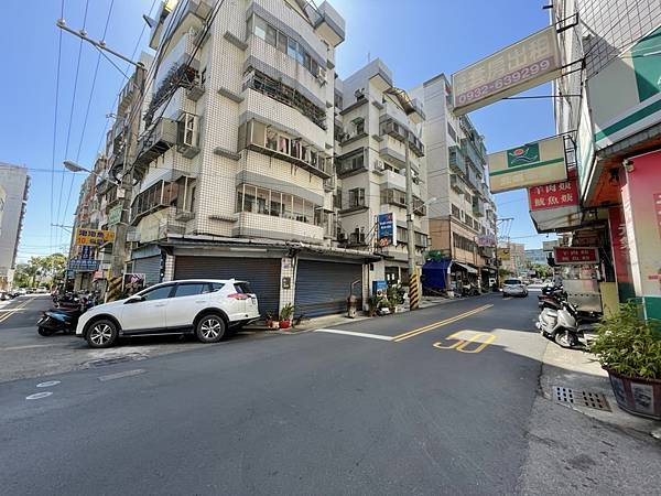 東海買屋西屯區-工業區三十八路角間店面1980萬(已成交出 東海買屋西屯區-工業區三十八路角間店面1980萬(已成交出
