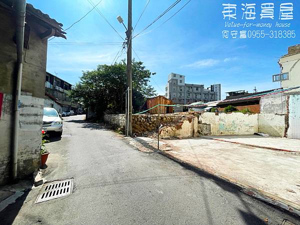 LINE_ALBUM_龍井區-新庒稀有方正建地750萬_220821_2.jpg