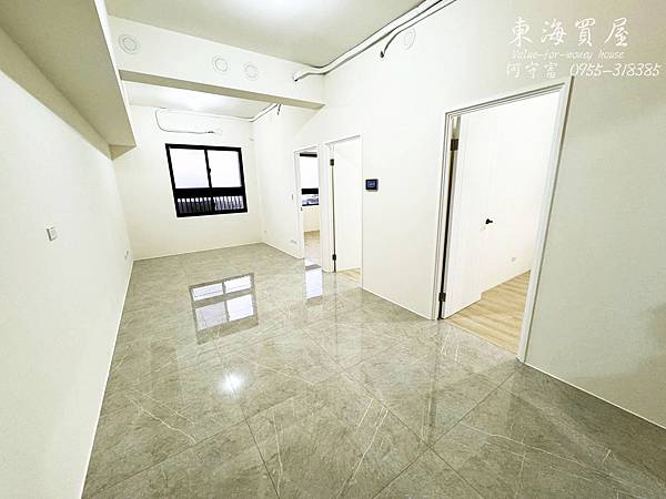 (租)東海買屋龍井區-精銳闊3房平車電梯大樓33000元 (租)東海買屋龍井區-精銳闊3房平車電梯大樓33000元