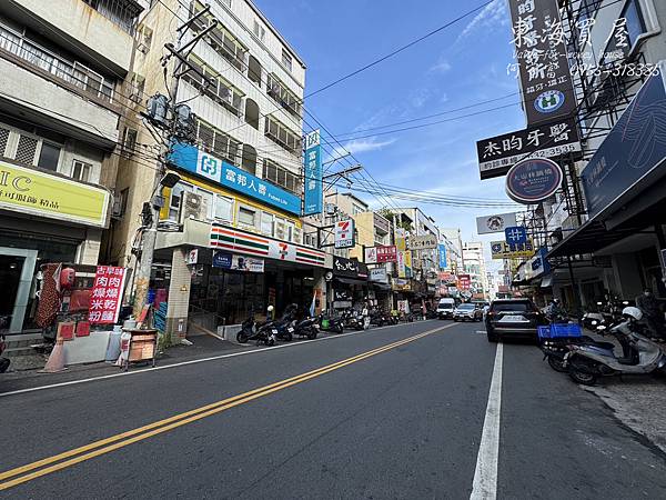 東海買屋龍井區-東海商圈核心地段透天店住,14米面寬帶來黃 東海買屋龍井區-東海商圈核心地段透天店住,14米面寬帶來黃
