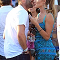 Rosie-Huntington-Whiteley-and-Jason-Statham2.jpg