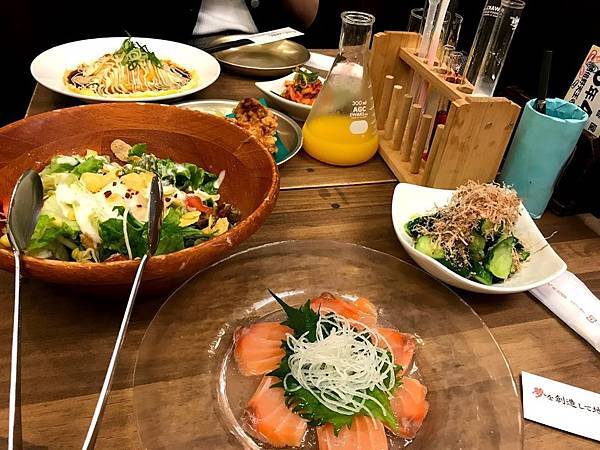 大阪 特色居酒屋 個室家座香屋6年4組阿倍野天王寺駅前分校 Tigger的日本生活 不說中文的日子 部落格搬新家囉 網址在旁邊 Tiggerontravel Com 痞客邦 大阪 特色居酒屋 個室家座香屋6年4組阿倍野天王寺駅前分校 Tigger的日本生活 不說中文的日子 部落格搬新家囉 網址在旁邊 Tiggerontravel Com 痞客邦