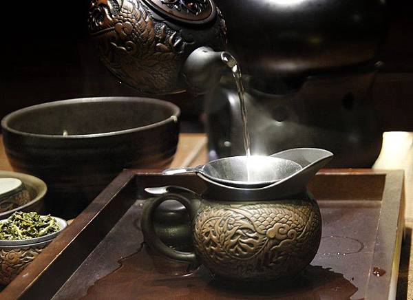 九份景點,九份交通,九份美食,九份景點推薦,九份交通資訊,九份美食推薦,九份景點特色,九份交通指南,九份美食地圖 鄰近知名九份景點,便利的九份交通,享受獨特的九份美食!搭乘九份交通接駁車至黃金博物館園內,九份金瓜石金礦餐旅會館邀請您一同遊覽九份景點,嚐盡九份美食!