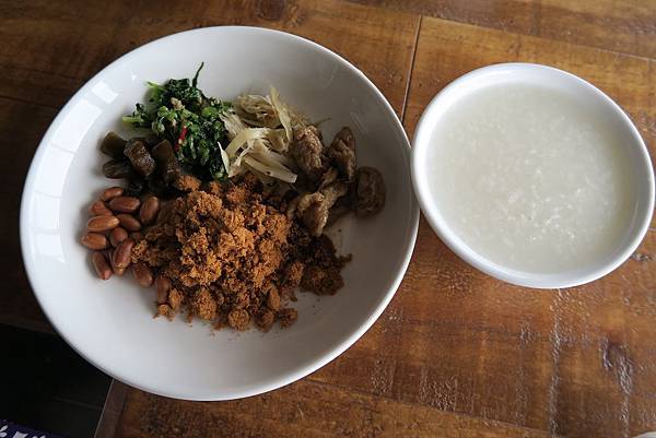 九份景點,九份交通,九份美食,九份景點推薦,九份交通資訊,九份美食推薦,九份景點特色,九份交通指南,九份美食地圖 鄰近知名九份景點,便利的九份交通,享受獨特的九份美食!搭乘九份交通接駁車至黃金博物館園內,九份金瓜石金礦餐旅會館邀請您一同遊覽九份景點,嚐盡九份美食!