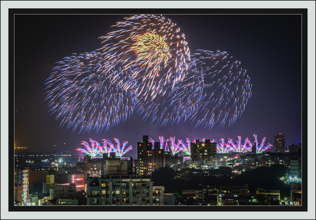 20231231淡水跨年煙火_1919-1 拷貝 2.jpg