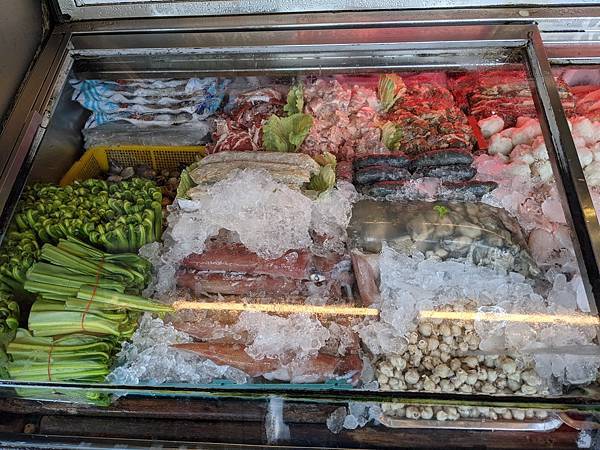 PXL_20211018_040452230.jpg PXL_20211018_040452230.jpg