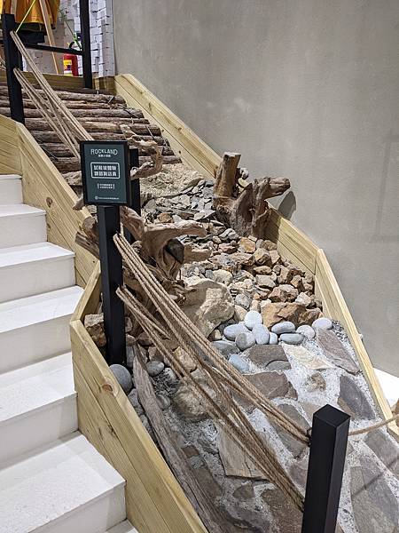 PXL_20220228_041628426.jpg PXL_20220228_041628426.jpg