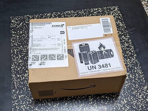 快遞.jpg 快遞.jpg