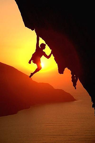 994043_658419280868936_389883960_n