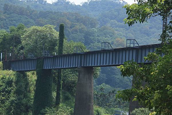 舊山線魚藤坪鐵橋 (4).JPG