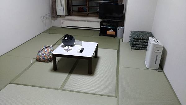 P_20190121_181142_compressed.jpg P_20190121_181142_compressed.jpg