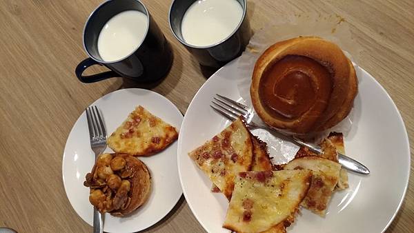 P_20190120_074049_compressed.jpg P_20190120_074049_compressed.jpg