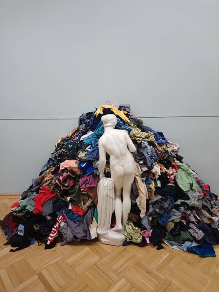 DSC_0437.JPG DSC_0437.JPG